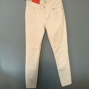 NEVER WORN C WONDER WHITE JEANS